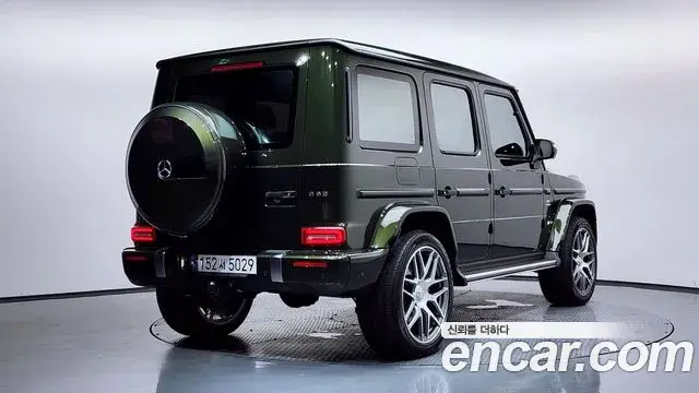 Mercedes-Benz G-Class 2023 — Şəkil 13/33