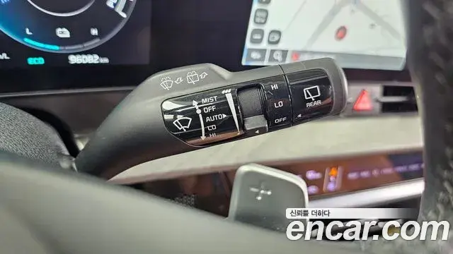 Kia Sportage 2022 — ფოტო 16/32