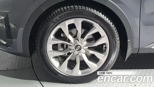 Kia Sorento 2021 — Photo 5/20