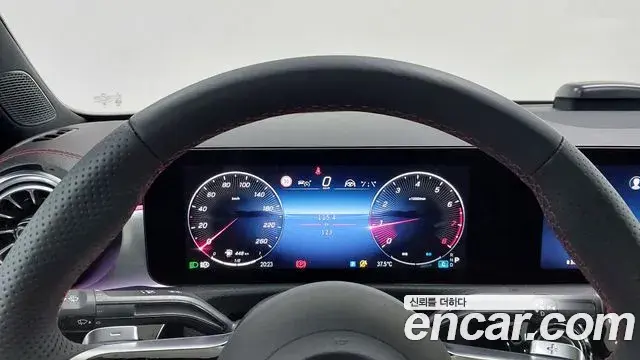 Mercedes-Benz CLA-Class 2025 — Фото 7/17