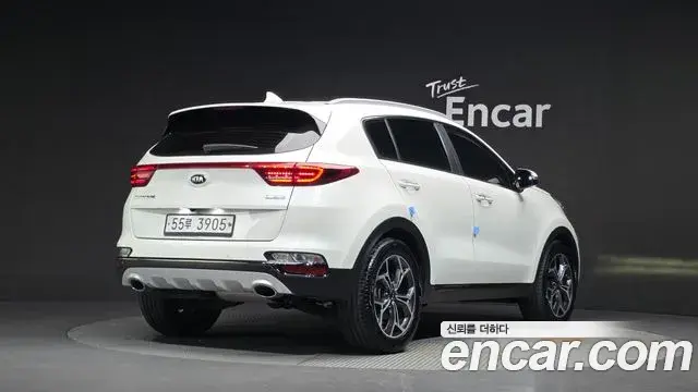Kia Sportage The Bold 2019 — Фото 2/20