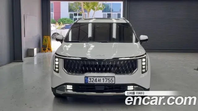Kia Carnival 2025 — Şəkil 9/18