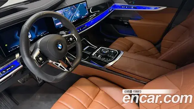 BMW 7 Series 2024 — Фото 15/20