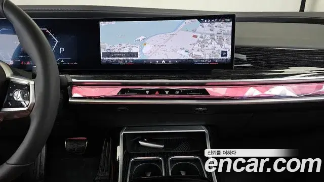 BMW 7 Series 2025 — Photo 14/20