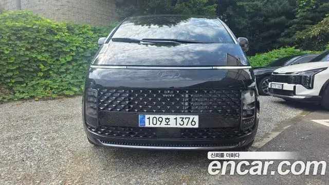 Hyundai Staria, 2025