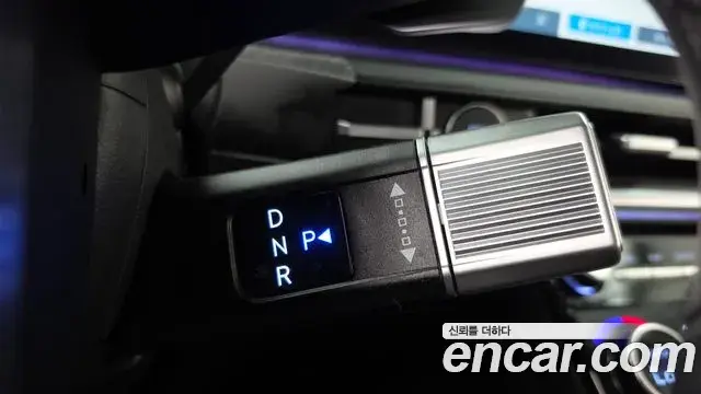 Hyundai Santa Fe 2024 — Şəkil 9/20