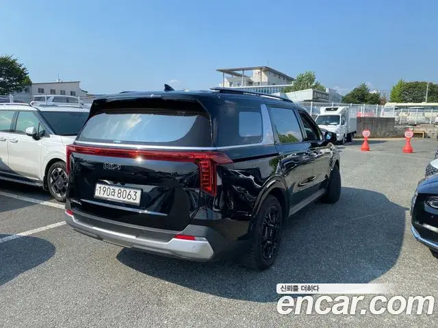 Kia Carnival 2024 — Фото 3/20