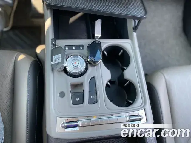 Kia Carnival 2024 — Фото 10/20