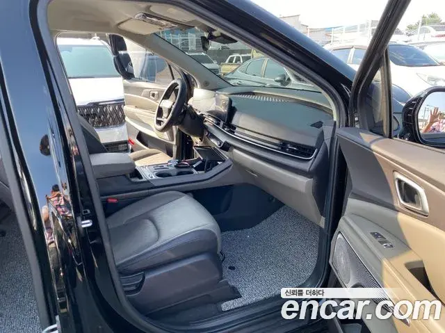Kia Carnival 2024 — Фото 16/20
