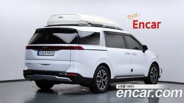 Kia Carnival, 2022