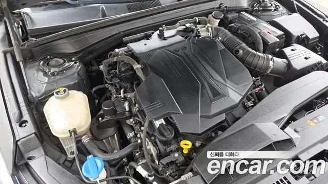 Kia K8 2021 — Photo 6/20