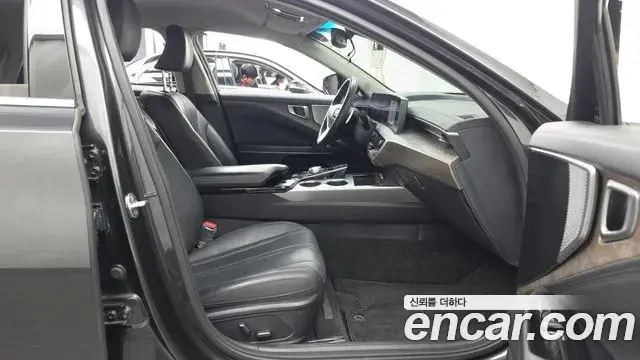 Kia K8 2021 — Photo 11/20