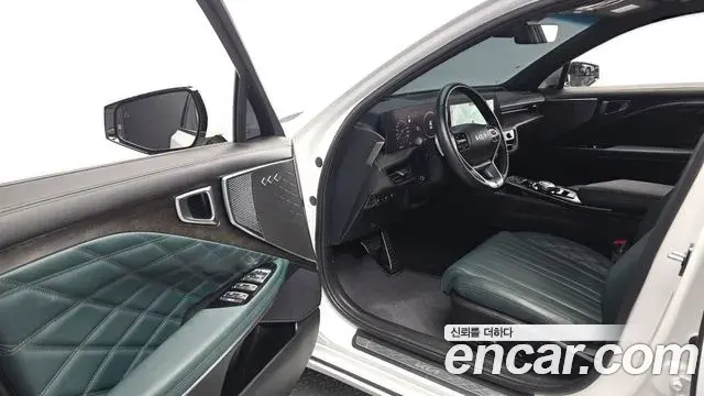 Kia K8 2024 — Şəkil 10/20