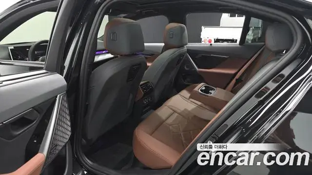 BMW 5 Series 2026 — Photo 11/20