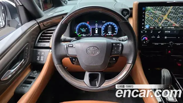 Toyota Alphard 2024 — Şəkil 13/20