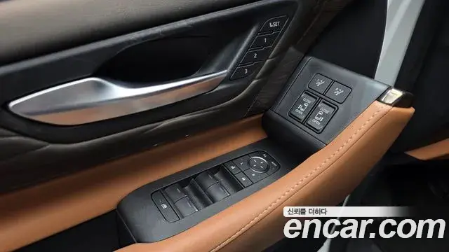 Toyota Alphard 2024 — Şəkil 17/20