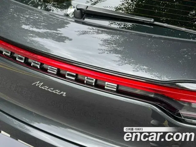 Porsche Macan 2019 — Фото 16/20