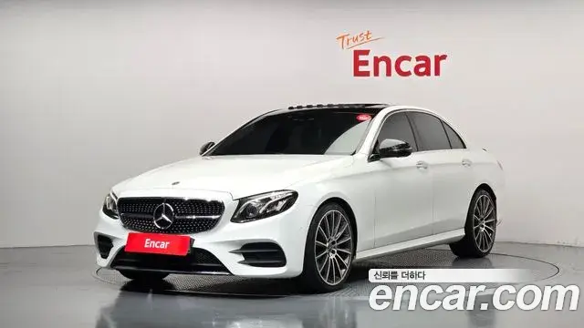 Mercedes-Benz E-Class 2019 — Фото 1/20