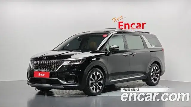 Kia Carnival 2023 — Фото 1/20