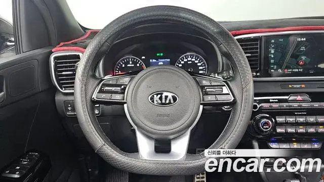 Kia Sportage The Bold 2018 — Фото 13/20