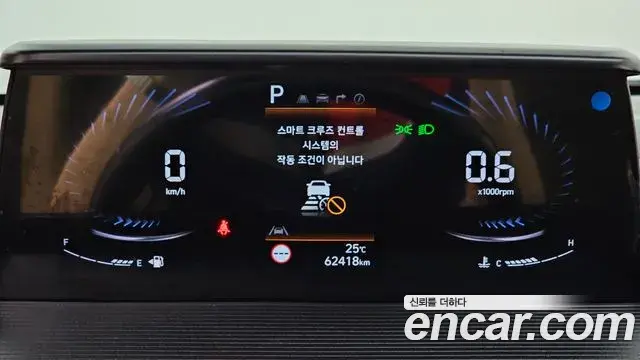 Hyundai Staria 2021 — Фото 8/20