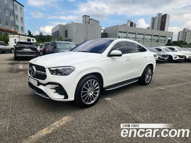 Mercedes-Benz GLE-Class 2023 — Фото 2/20