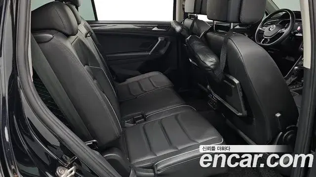 Volkswagen Tiguan Allspace 2020 — Фото 12/20