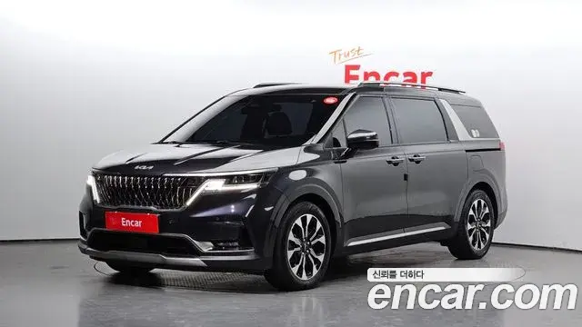 Kia Carnival 2023 — Photo 1/20