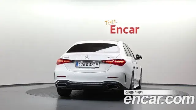 Mercedes-Benz C-Class 2023 — Фото 4/20