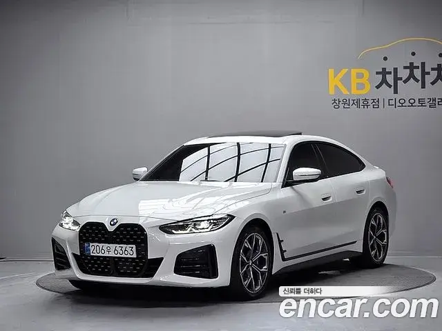 BMW 4 Series 2024 — Фото 1/20