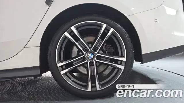 BMW 2 Series Gran Coupe 2022 — Şəkil 11/35