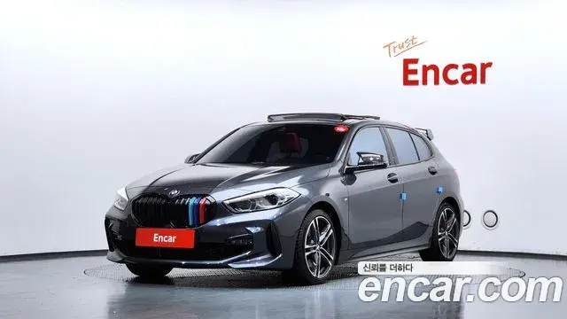 BMW 1 Series 2021 — Фото 1/20