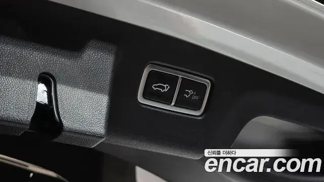 Kia Sorento 2024 — Фото 20/20