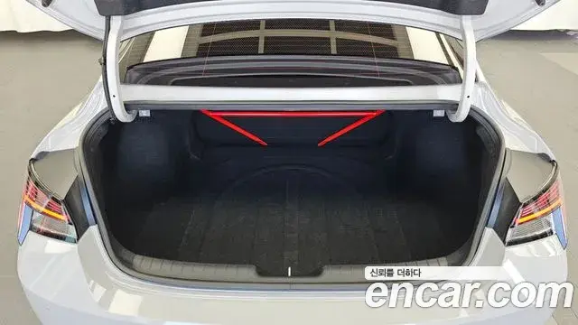 Hyundai Avante 2022 — Фото 20/20