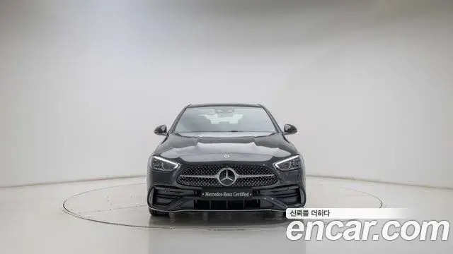 Mercedes-Benz C-Class 2026 — Фото 2/19