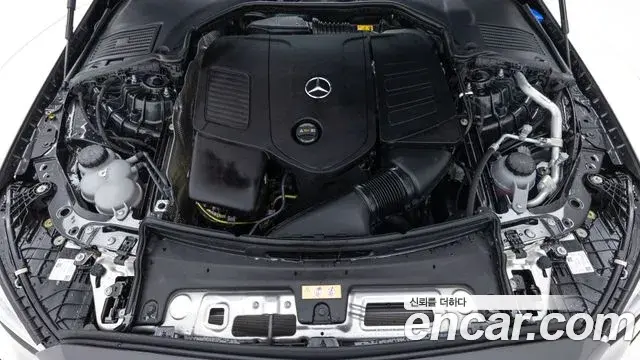 Mercedes-Benz C-Class 2026 — Фото 5/19