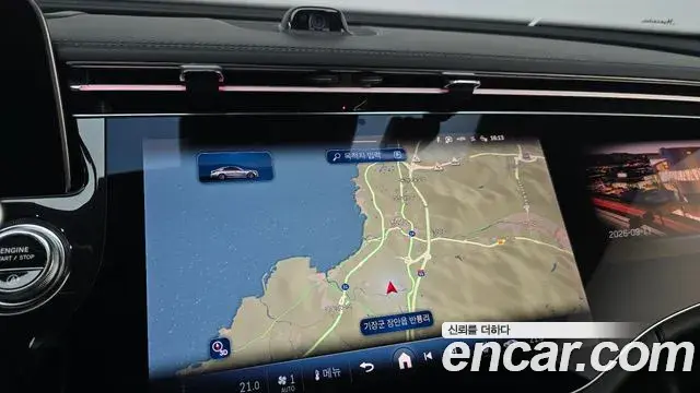 Mercedes-Benz E-Class 2024 — Photo 15/20