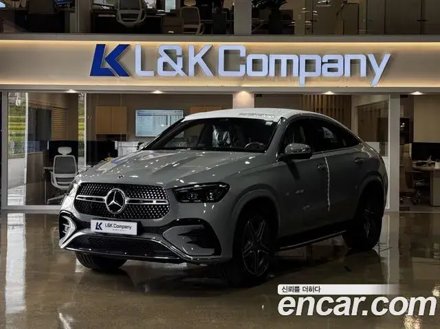 Mercedes-Benz GLE-Class 2026 — Фото 2/10