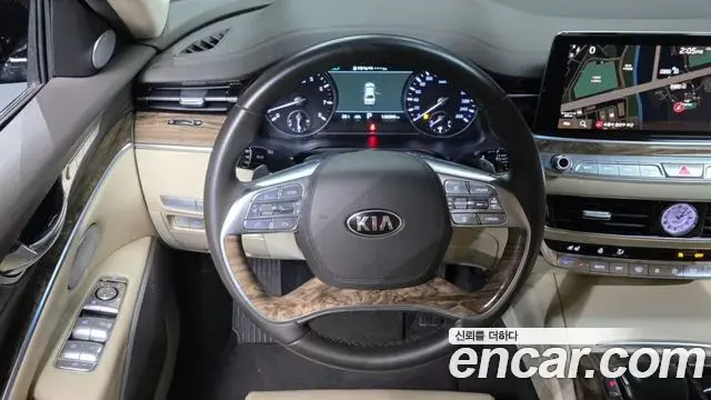 Kia The K9 2018 — Photo 12/20