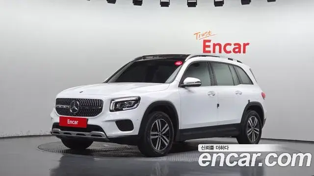 Mercedes-Benz GLB-Class 2021 — Фото 1/20
