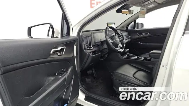 Kia Sportage 2022 — Фото 10/20