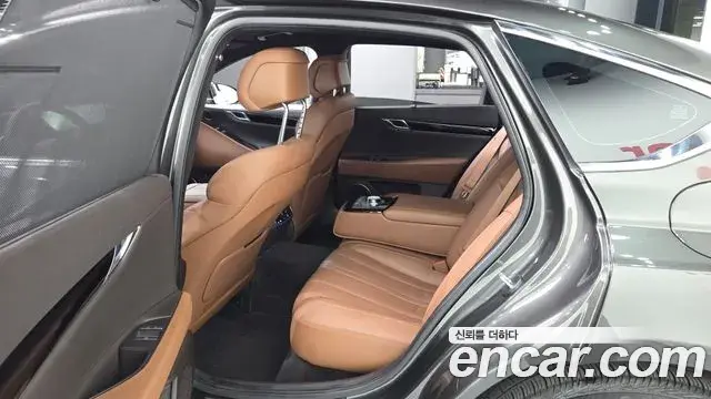 Genesis Electrified G80 2022 — Şəkil 11/20