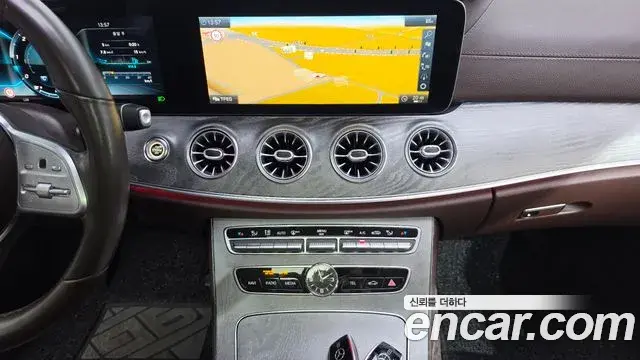 Mercedes-Benz CLS-Class 2019 — Photo 20/20