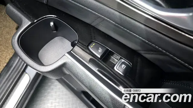 Kia Sorento 2021 — Şəkil 19/20