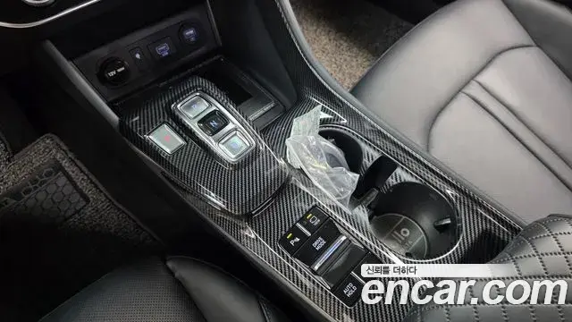 Hyundai Sonata 2023 — Фото 9/20