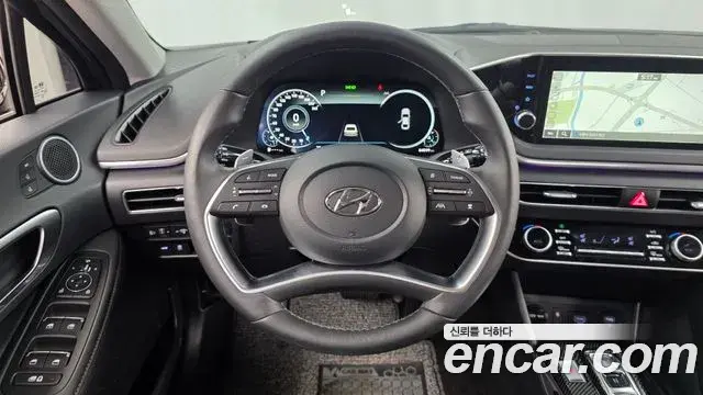 Hyundai Sonata 2023 — Фото 13/20