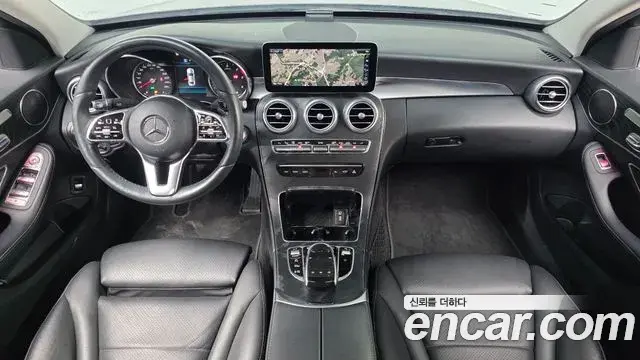 Mercedes-Benz C-Class 2019 — Фото 7/20