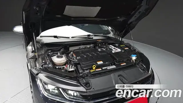 Volkswagen Arteon 2019 — Şəkil 14/30