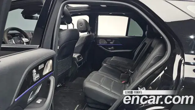Mercedes-Benz GLE-Class 2023 — Photo 11/20
