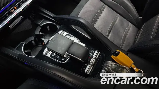 Mercedes-Benz GLE-Class 2023 — Photo 17/20